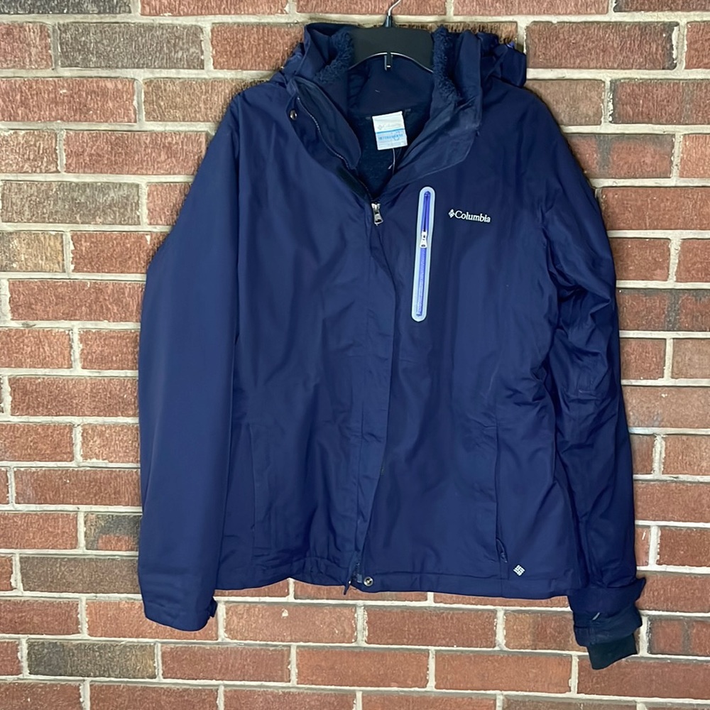 Women’s Columbia Jacket with Fleece inside